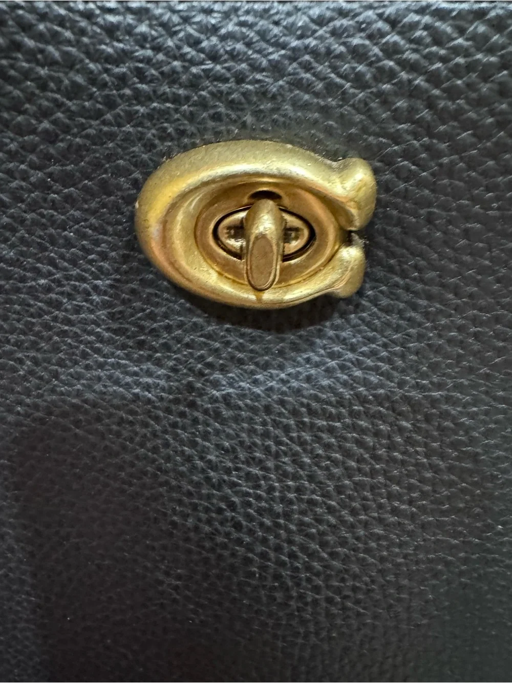 Coach Willow Tote 24 - Picture 16 of 16